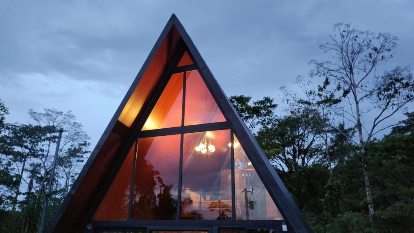 Yarumo Lodge, Rio Celeste Black Chalets Bijagua Exterior photo